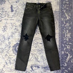 Gap Black High Rise legging/ jegging ripped jeans size 8/29 New